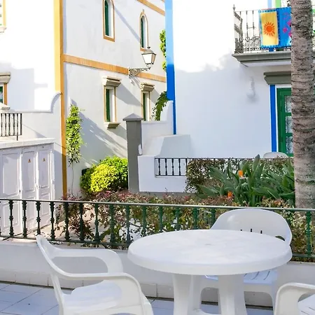 Livvo Hotel 3*